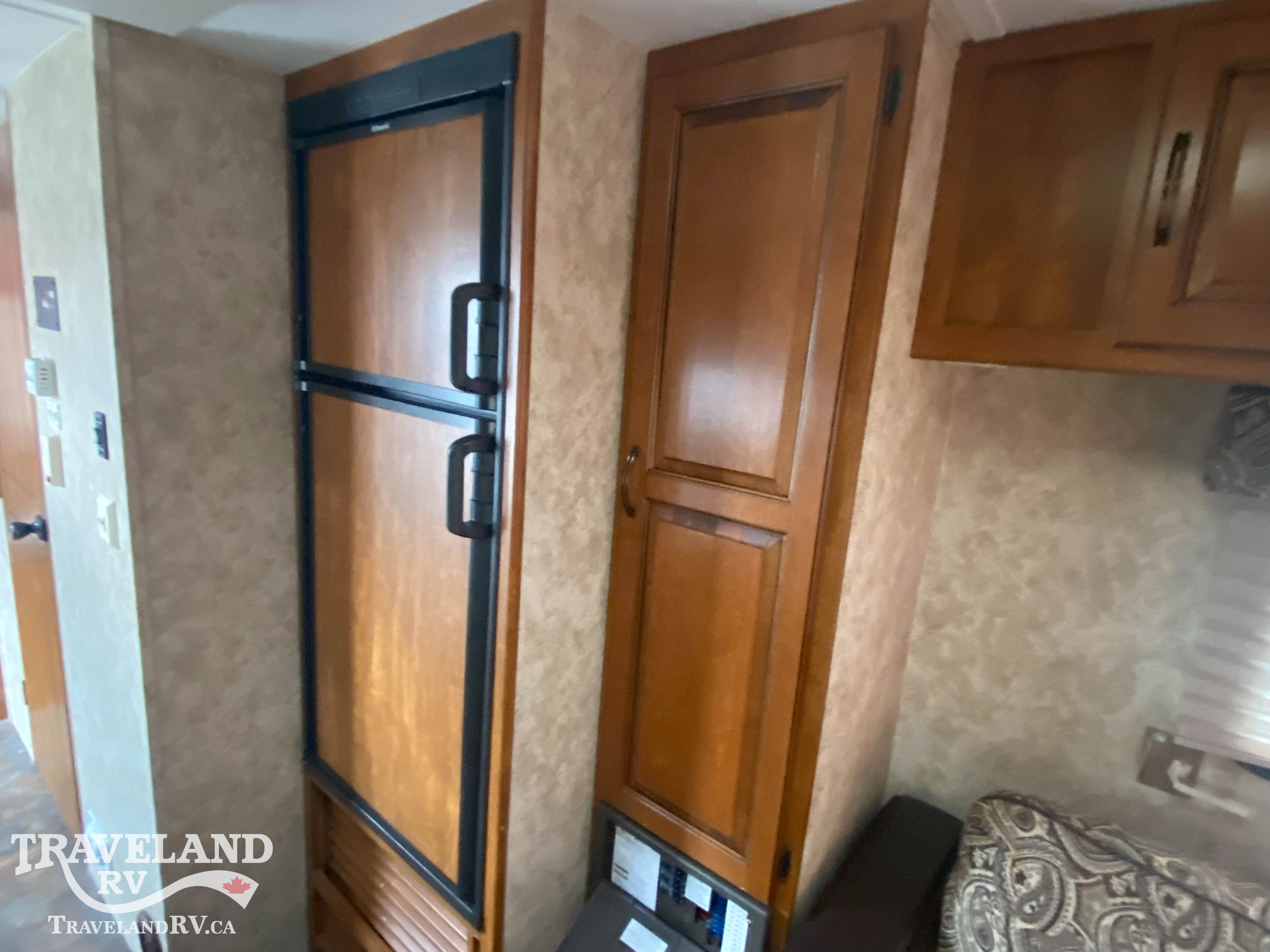 2011 KEYSTONE BULLET 188 EXP *HMS* - Image 12