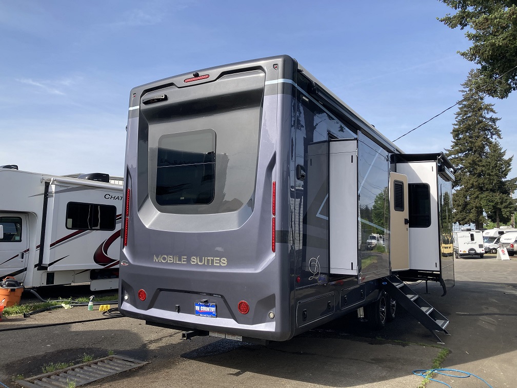 2025 DRV Mobile Suites MS 41FKRB - Image 4