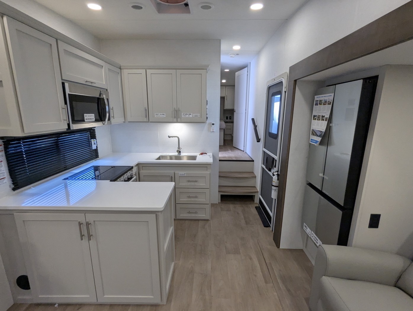 2027 Alliance RV Avenue 30BH - Image 51