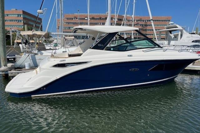 2020 Sea Ray Sundancer 320 - Image 1