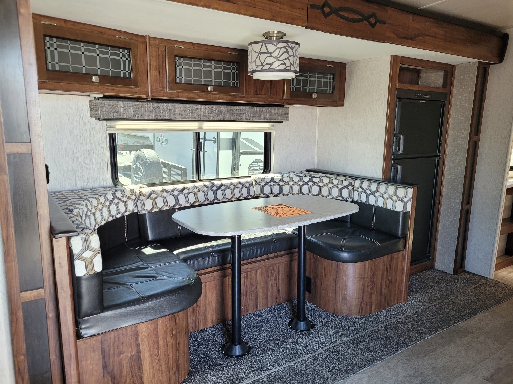 2019 Heartland Wilderness WD 2500 RL - Image 4
