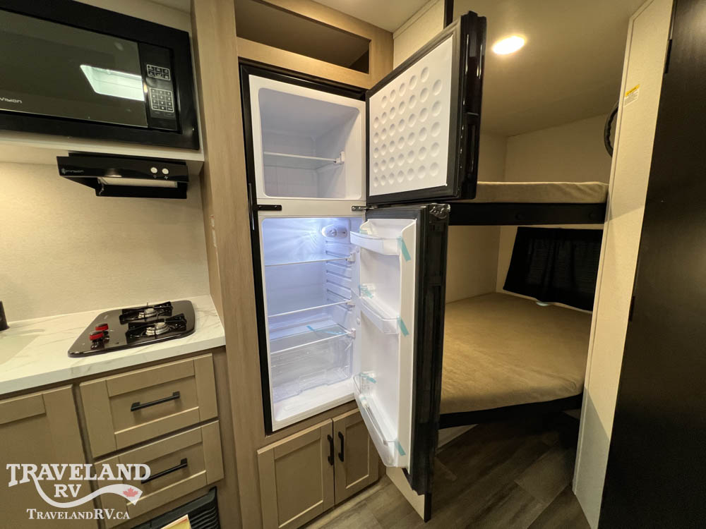 2027 Highland Ridge Colt 18MBS - Image 20