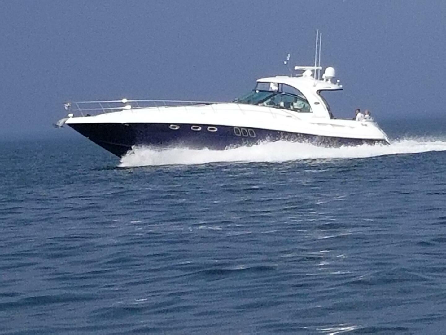 2006 Sea Ray 52 Sundancer - Image 2