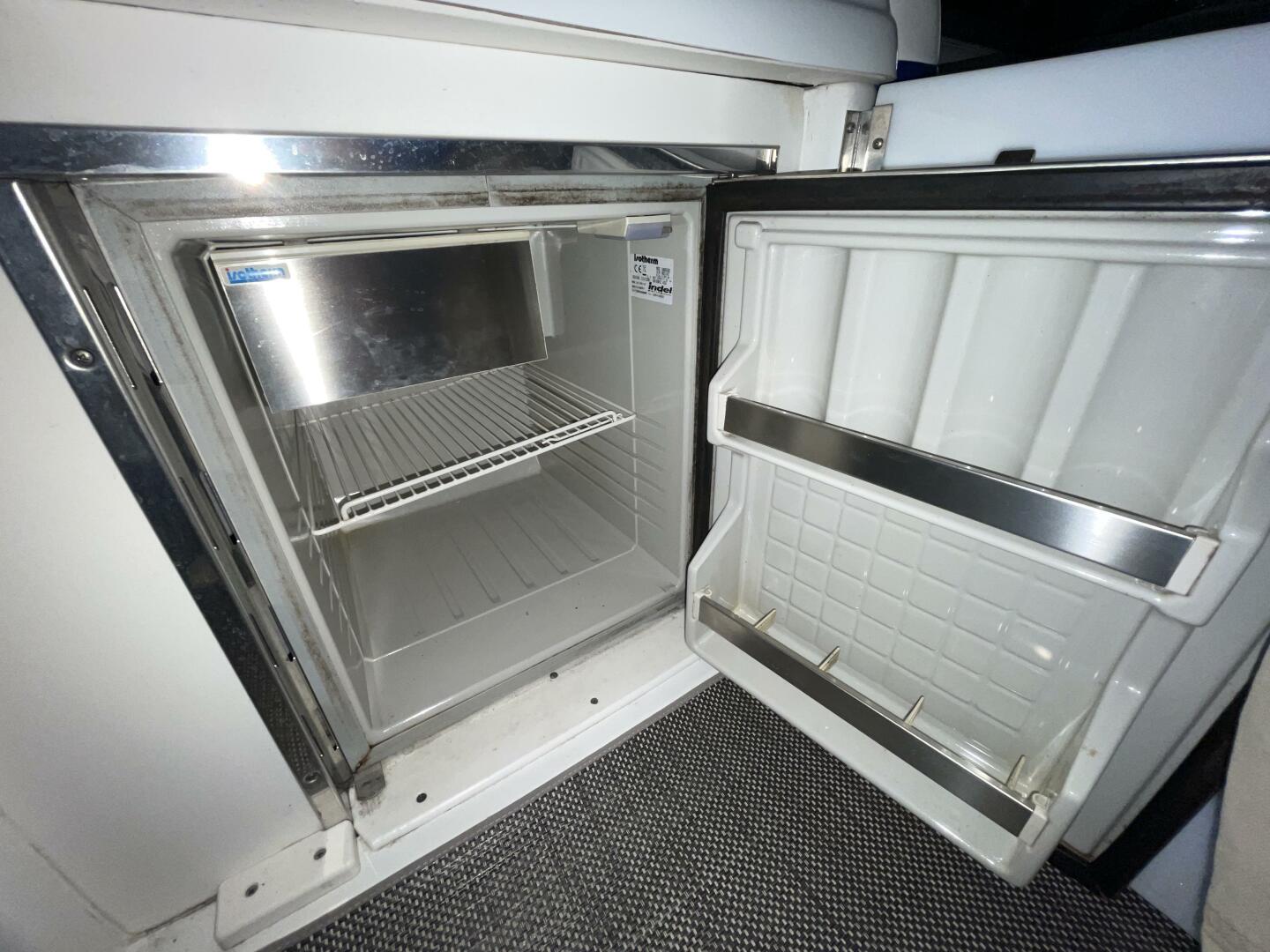 2006 Formula 280 SS - Image 23