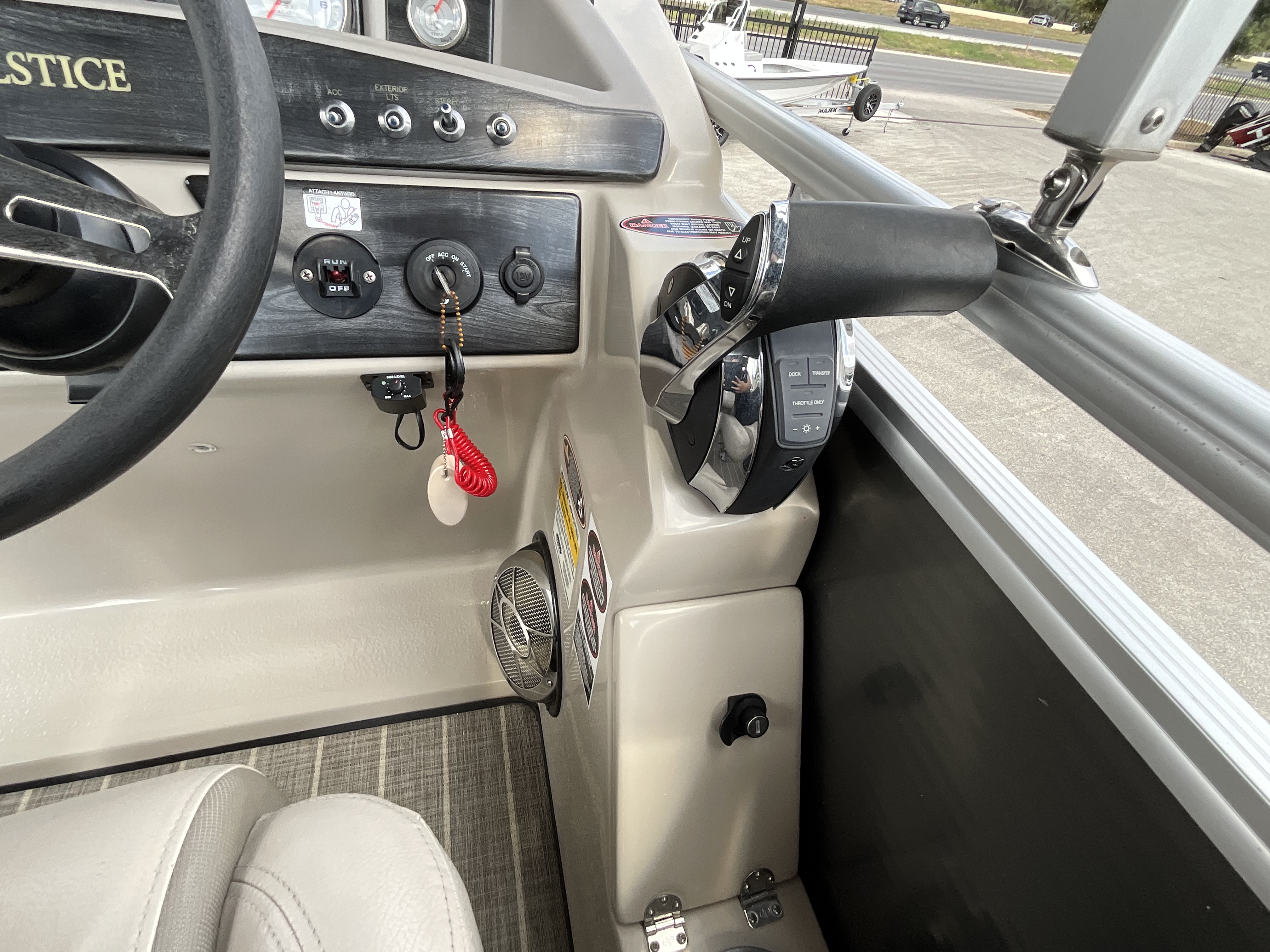 2017 HARRIS 220 SOLSTICE - Image 25