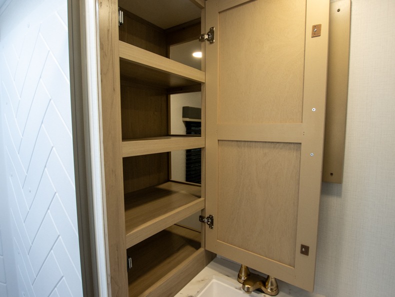 2026 Keystone RV Carbon 321LT - Image 19