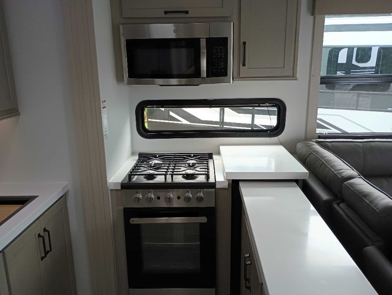 2026 Grand Design Momentum M-Class 344M - Image 8