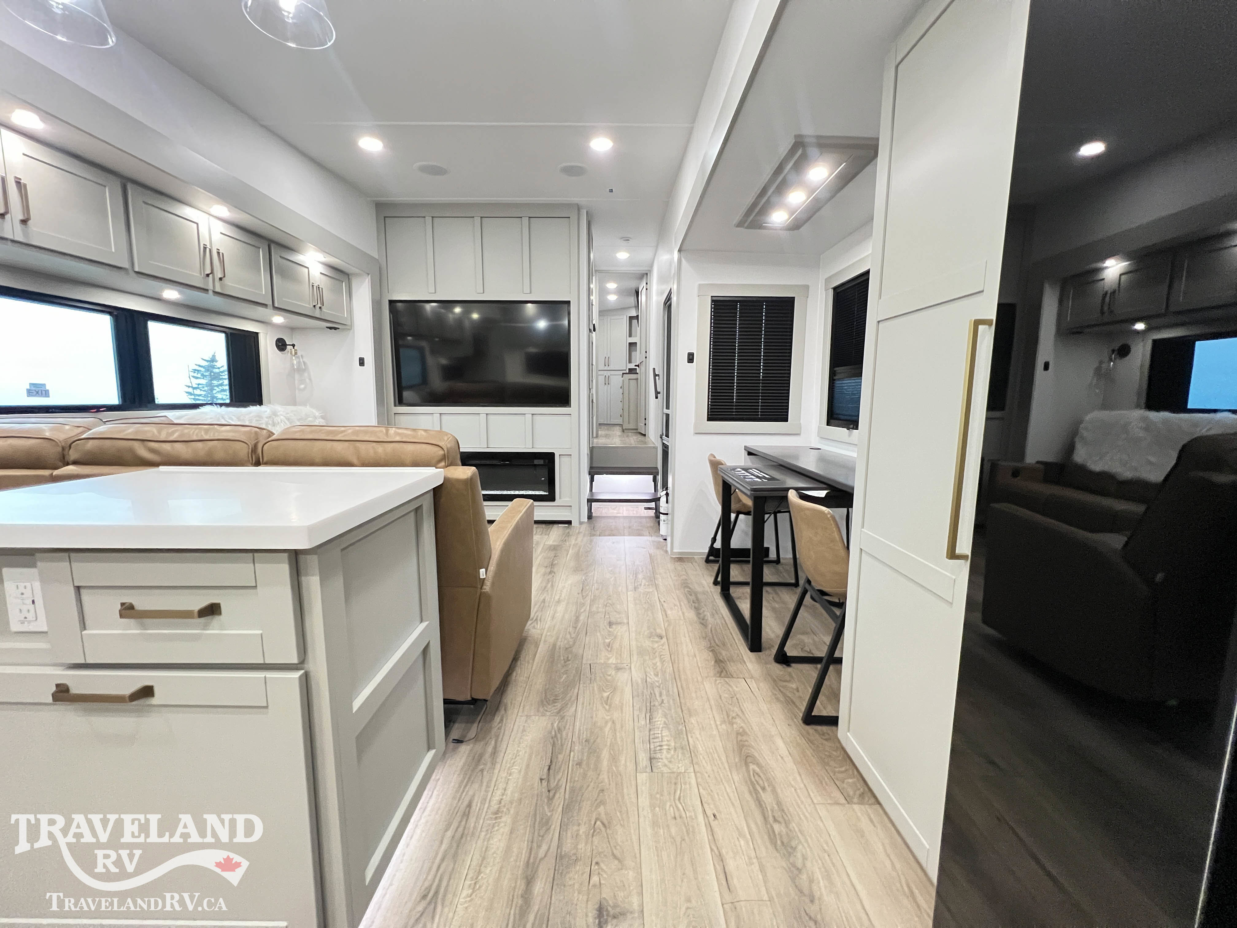 2026 Brinkley RV Model Z 3200 - Image 4