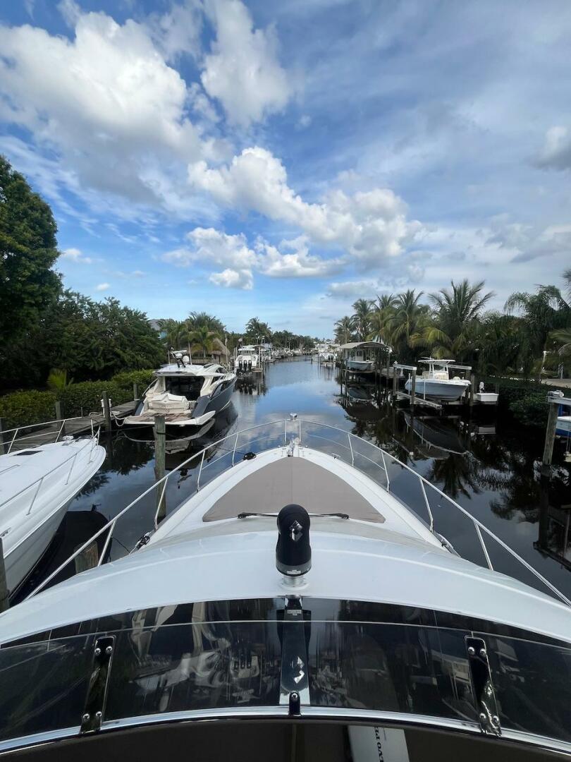 2017 Marquis 500 Sport Yacht - Image 18