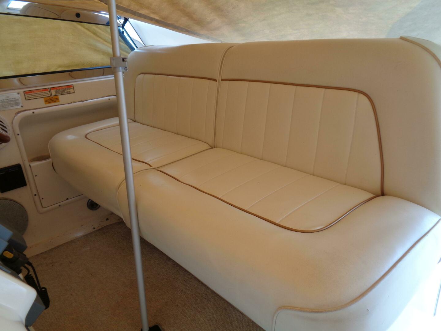 1997 Sea Ray 370 Sundancer - Image 33