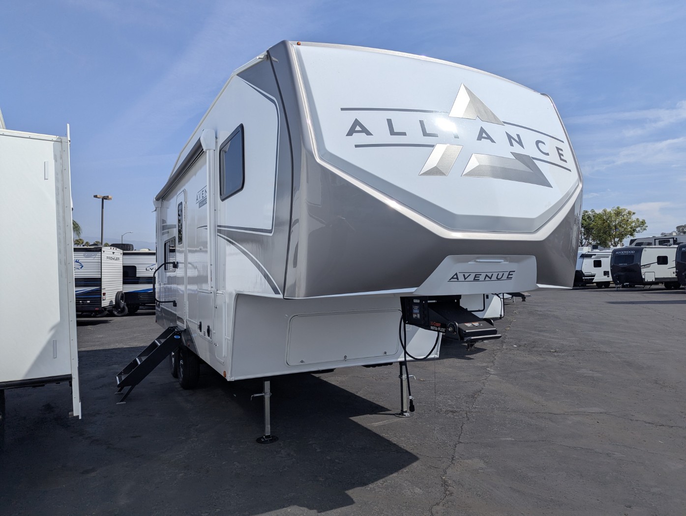 2026 Alliance RV Avenue 23ML - Image 1