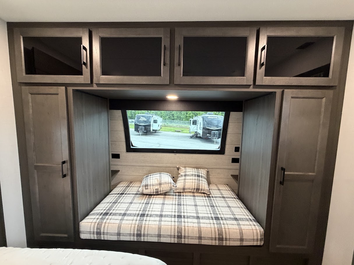 2026 VENTURE RV SPORTTREK 343VIK - Image 63