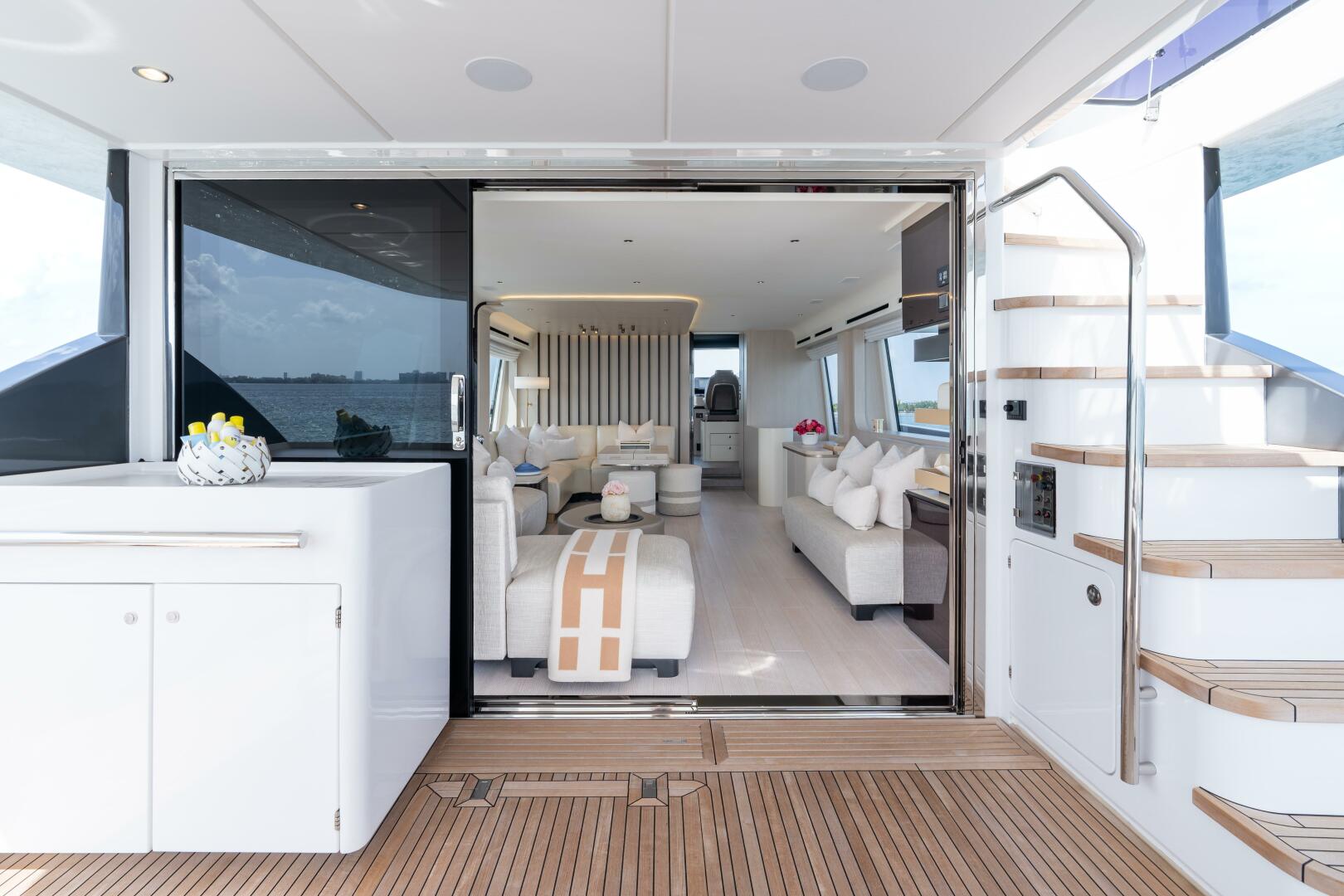 2022 Azimut 78 - Image 26