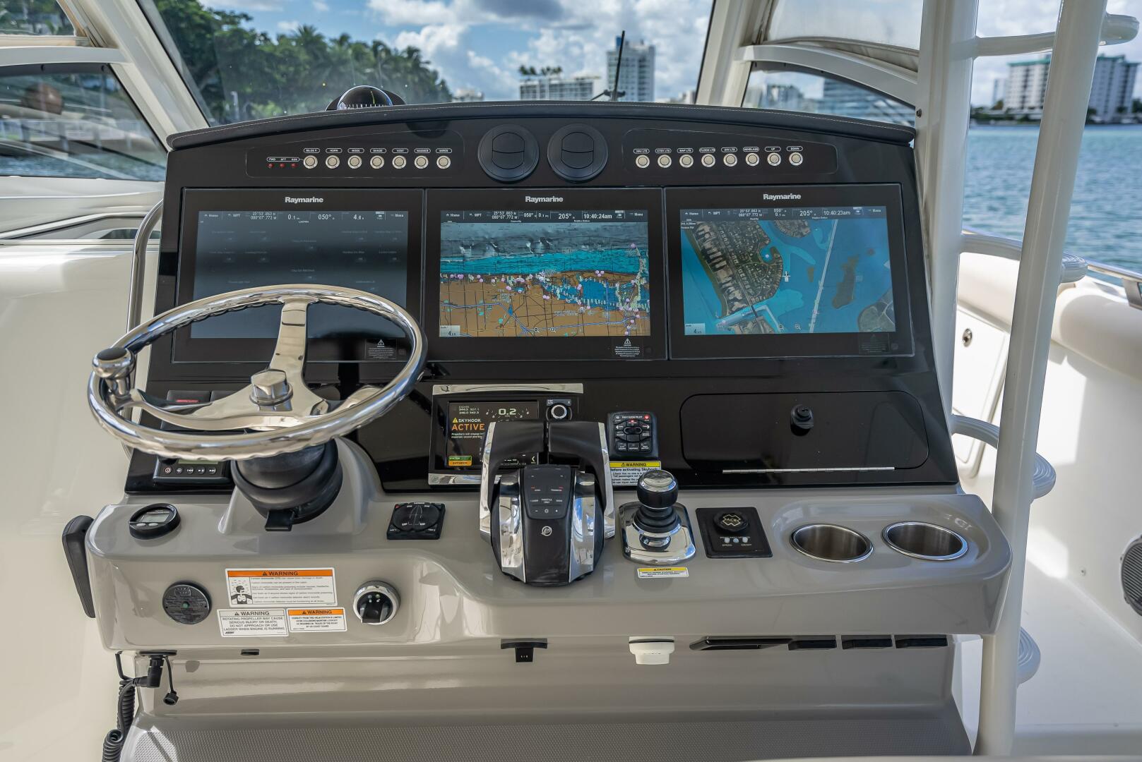 2016 Boston Whaler - Image 121