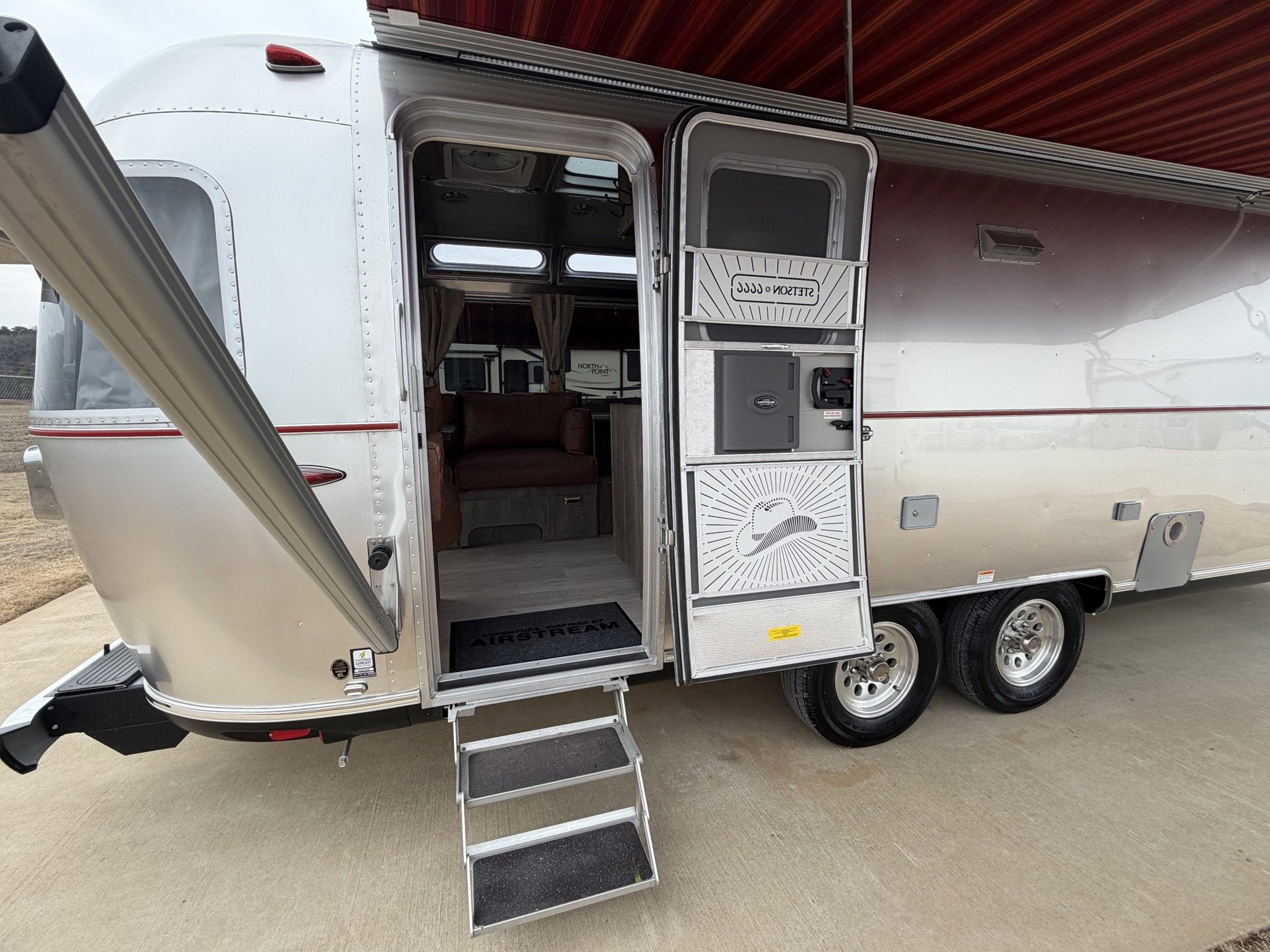 2026 AIRSTREAM STETSON + 6666 27FBQ - Image 12