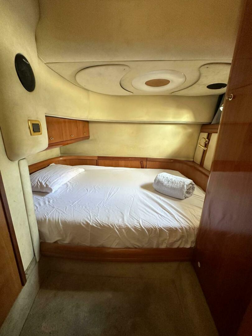 2007 Cranchi Mediterranee 50 HT - Image 61