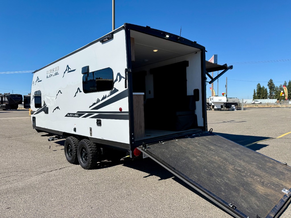 2024 Cherokee Black Label 18RRBL - Image 2