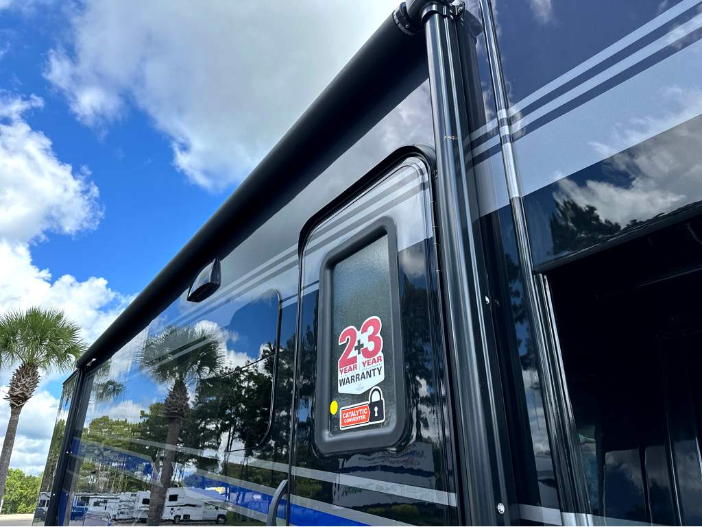 2027 ENTEGRA COACH ODYSSEY 30Z - Image 6