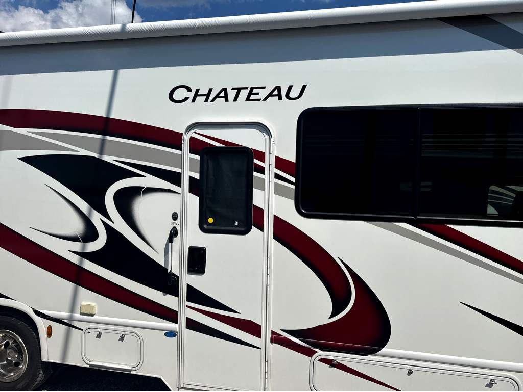 2023 THOR MOTOR COACH CHATEAU 31WV - Image 8