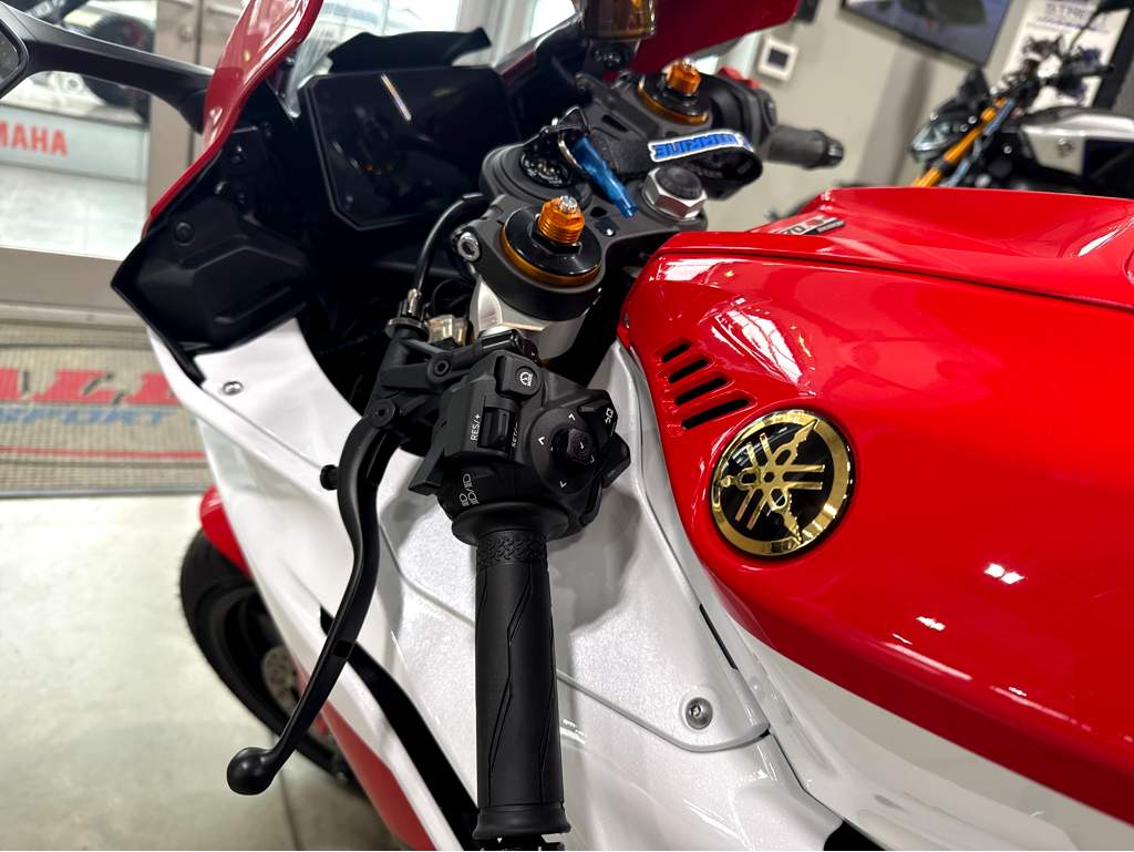 2026 Yamaha YZF-R7 70th Anniversary - Image 8