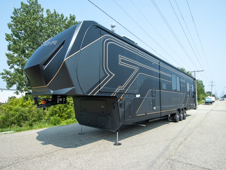 2026 Keystone Raptor 441HB - Image 5