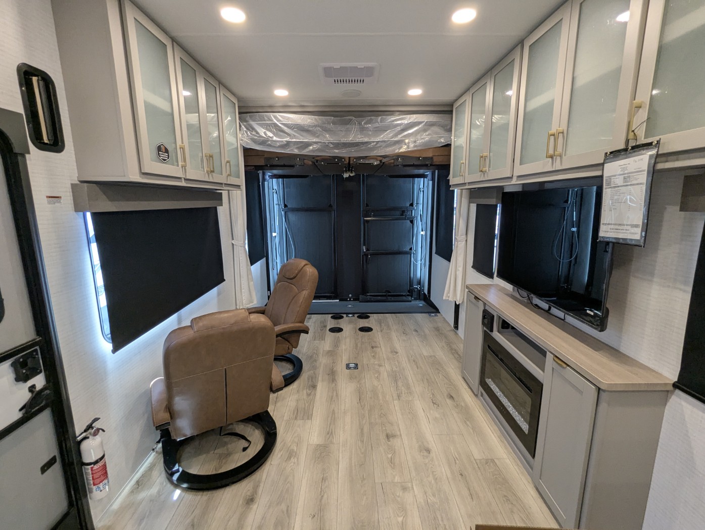 2027 Forest River Stealth 2900 - Image 21