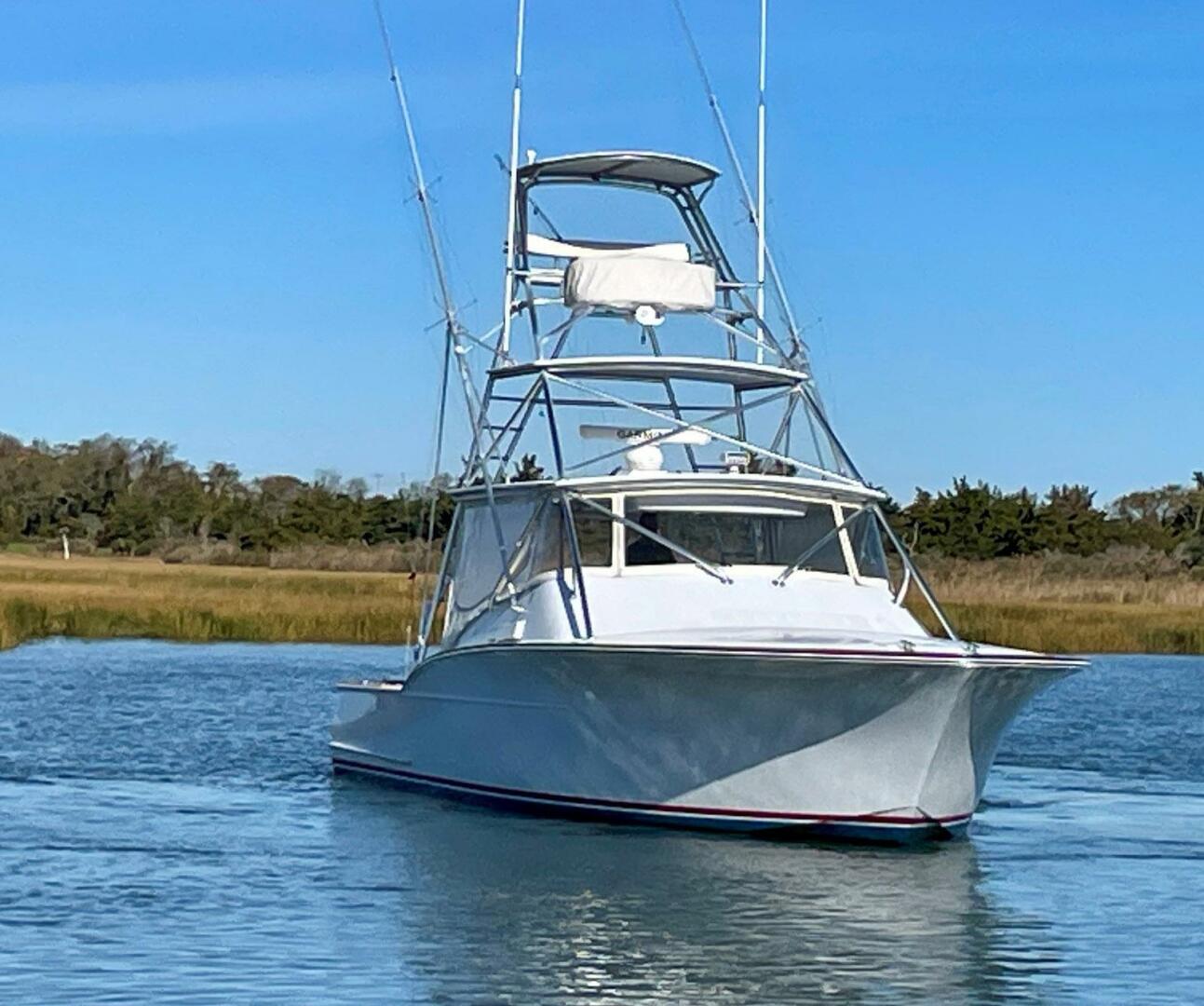 2005 Custom Carolina 40 DeSanti - Image 67