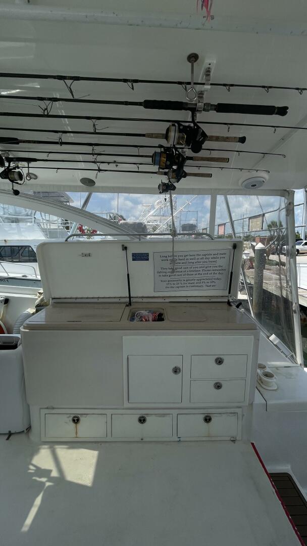 2006 Luhrs 41 Open - Image 8