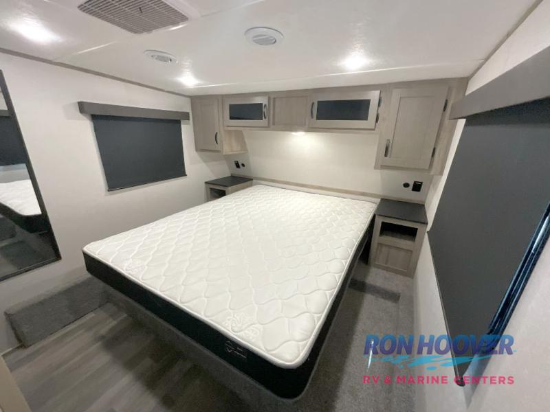 2024 COACHMEN 368TBH - Image 34