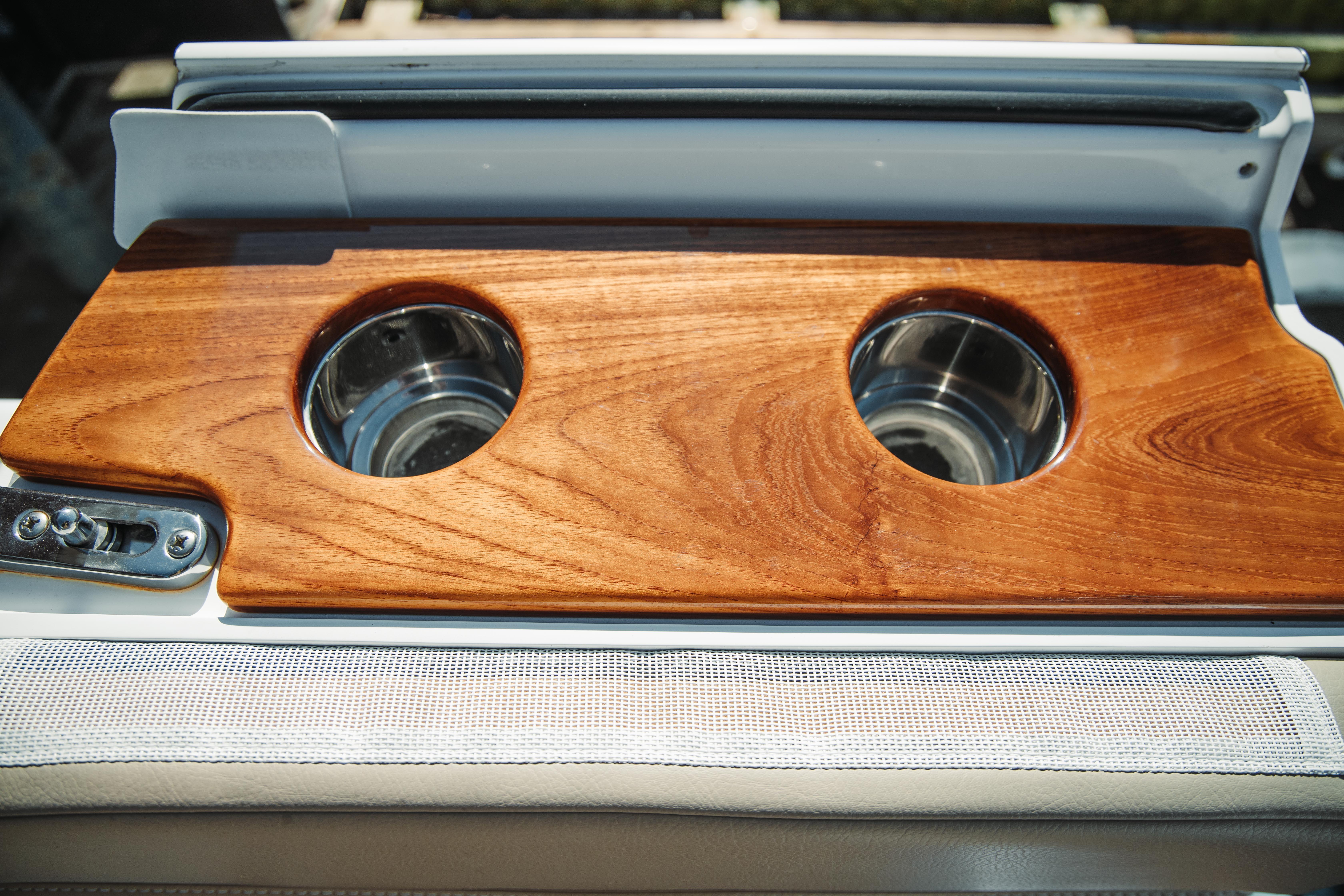 2024 Everglades 315 Center Console Standard - Image 55