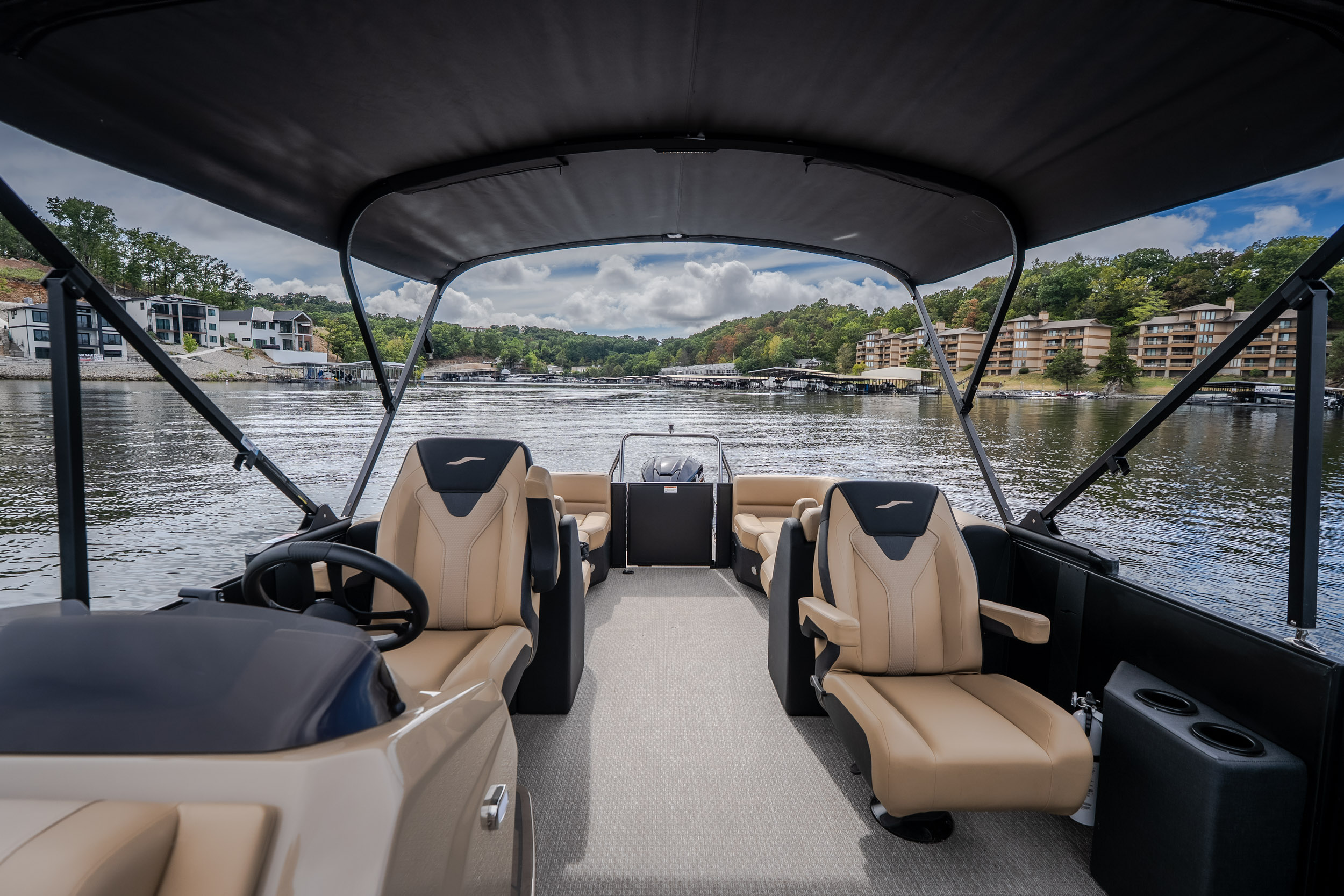 2026 Evotti 525 Quad Lounge - Image 29