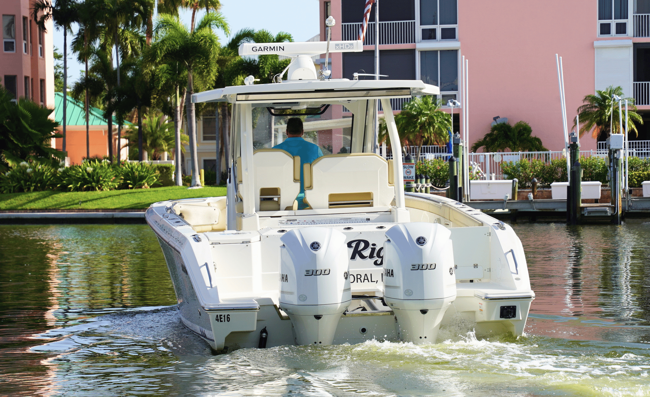 2020 PURSUIT S328 - Image 7