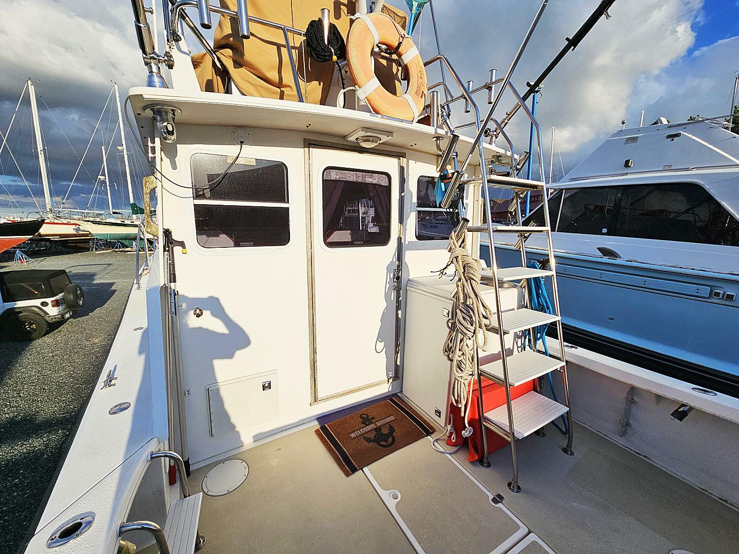 2010 Eastern Casco Bay 35 Flybridge - Image 15