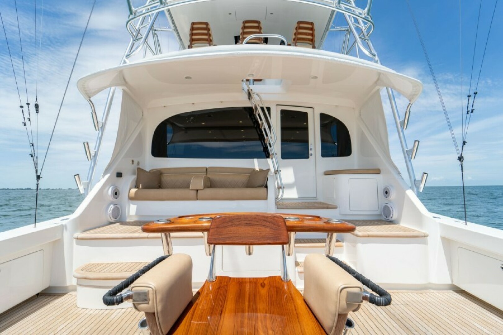 2018 Viking 72 Convertible - Image 22