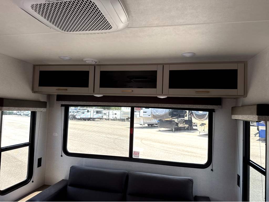 2027 JAYCO JAY FLIGHT 290RLS - Image 20