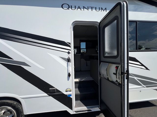 2025 Thor Motor Coach Quantum LC28 - Image 16