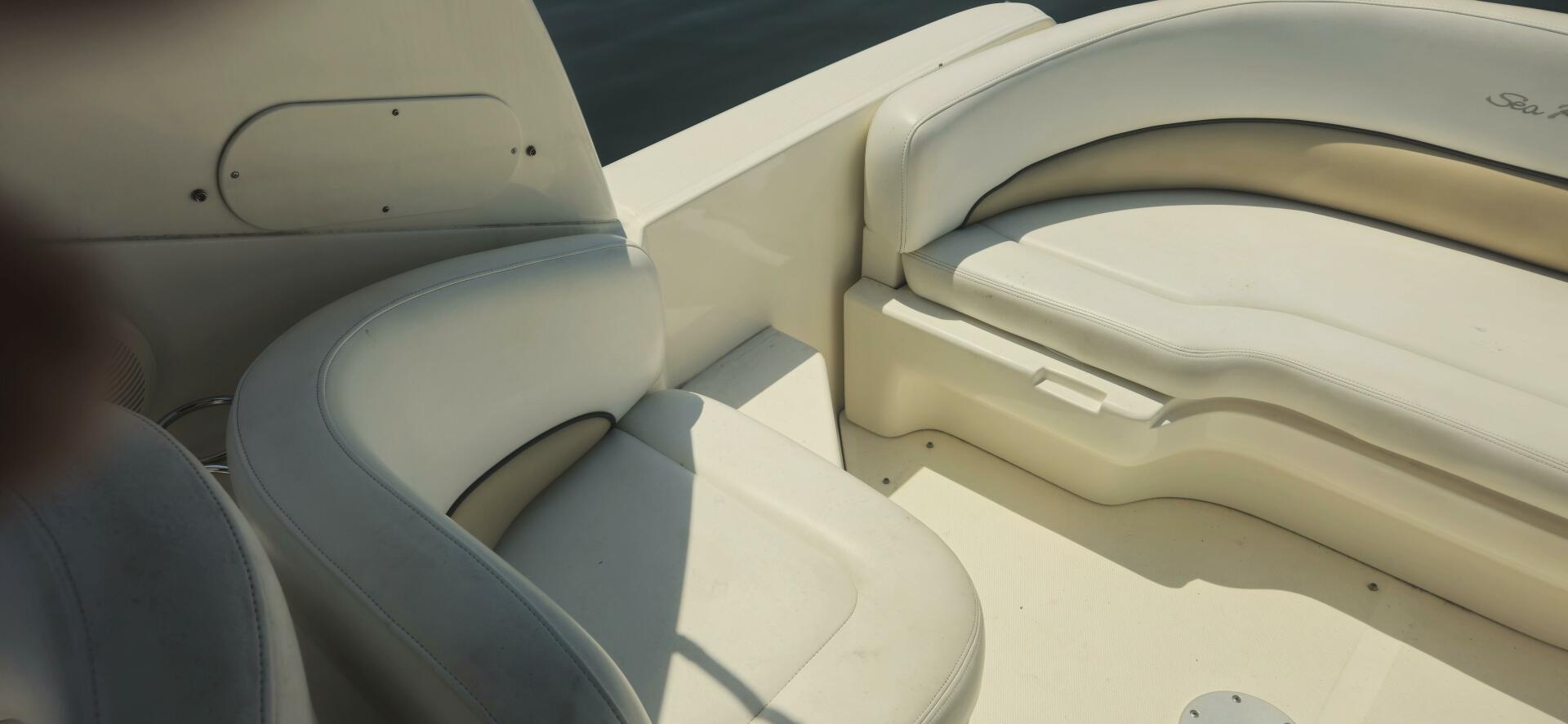 2008 Sea Ray 260 Sundancer - Image 10