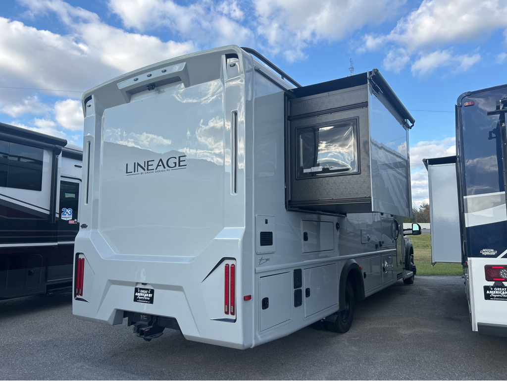 2026 GRAND DESIGN LINEAGE SERIESF 31ZW - Image 4
