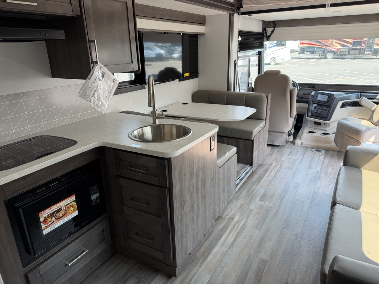 2026 Entegra Coach Vision SE 27ASE - Image 17