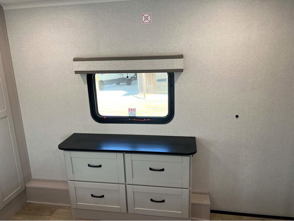 2026 JAYCO SEISMIC 395 - Image 23