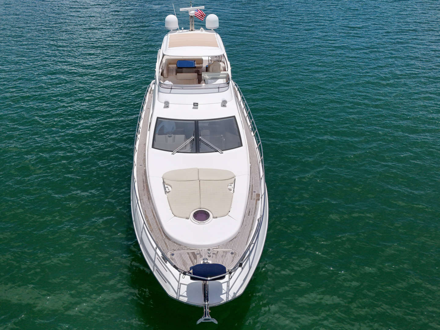 2012 Azimut 64 FLY - Image 12