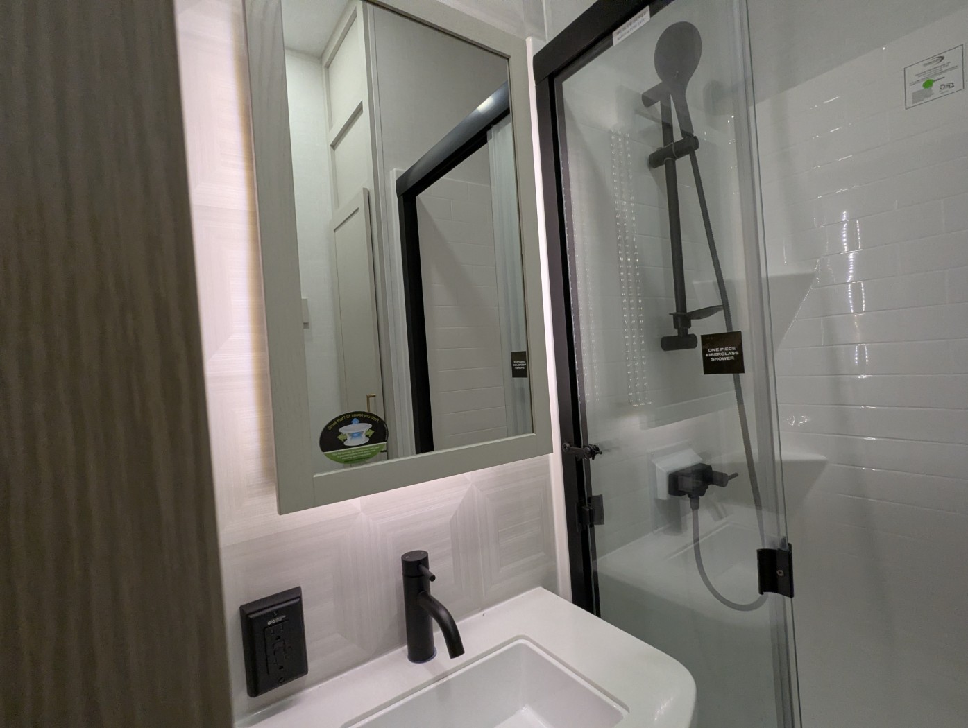 2027 Forest River Rockwood Signature 290SFK - Image 34