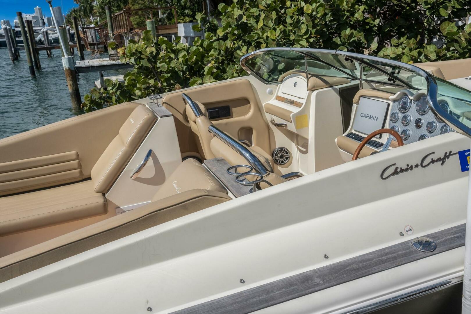 2013 Chris-Craft Launch 32 - Image 6