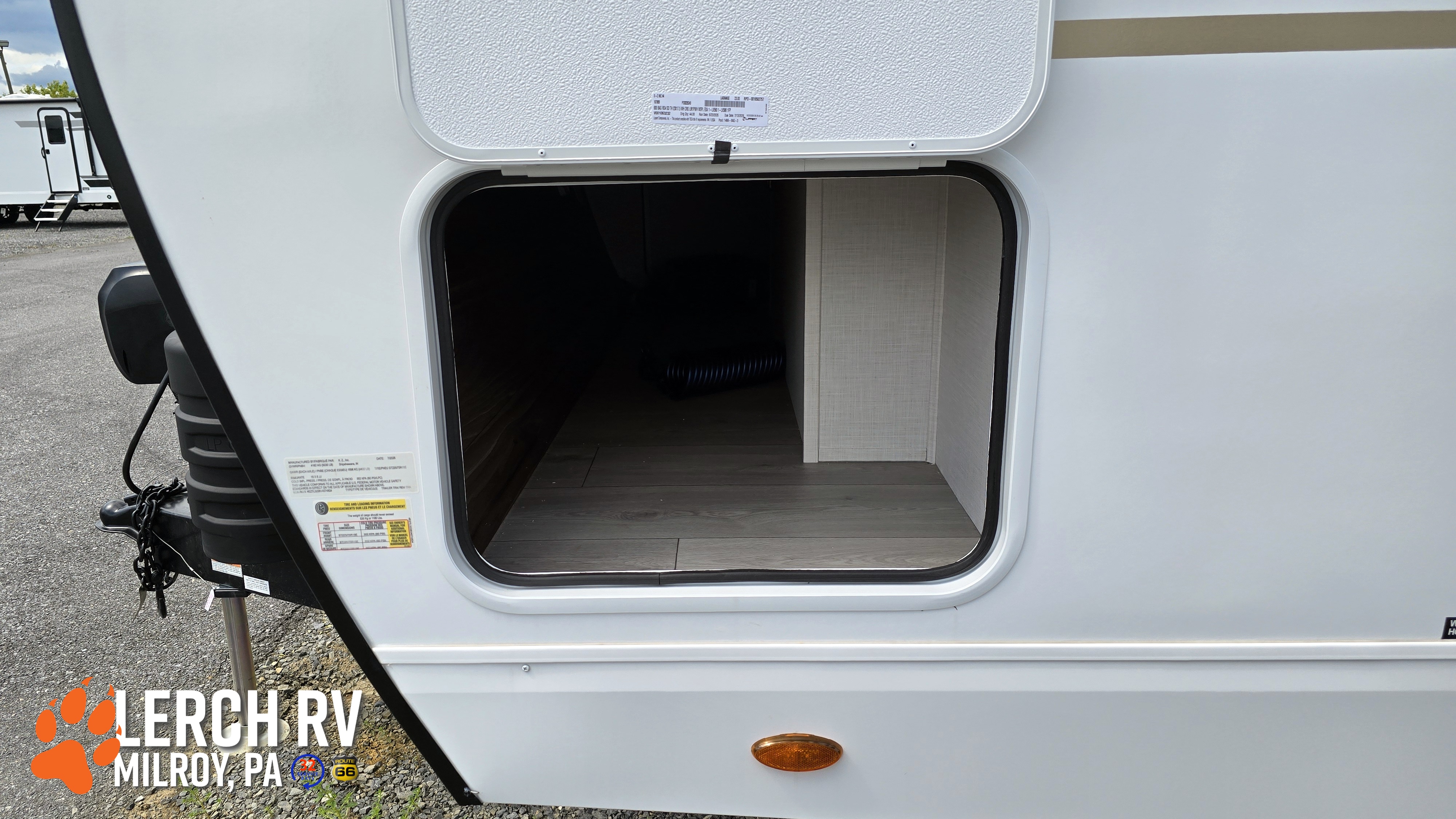 2027 KZ RV Connect C302FBK - Image 3