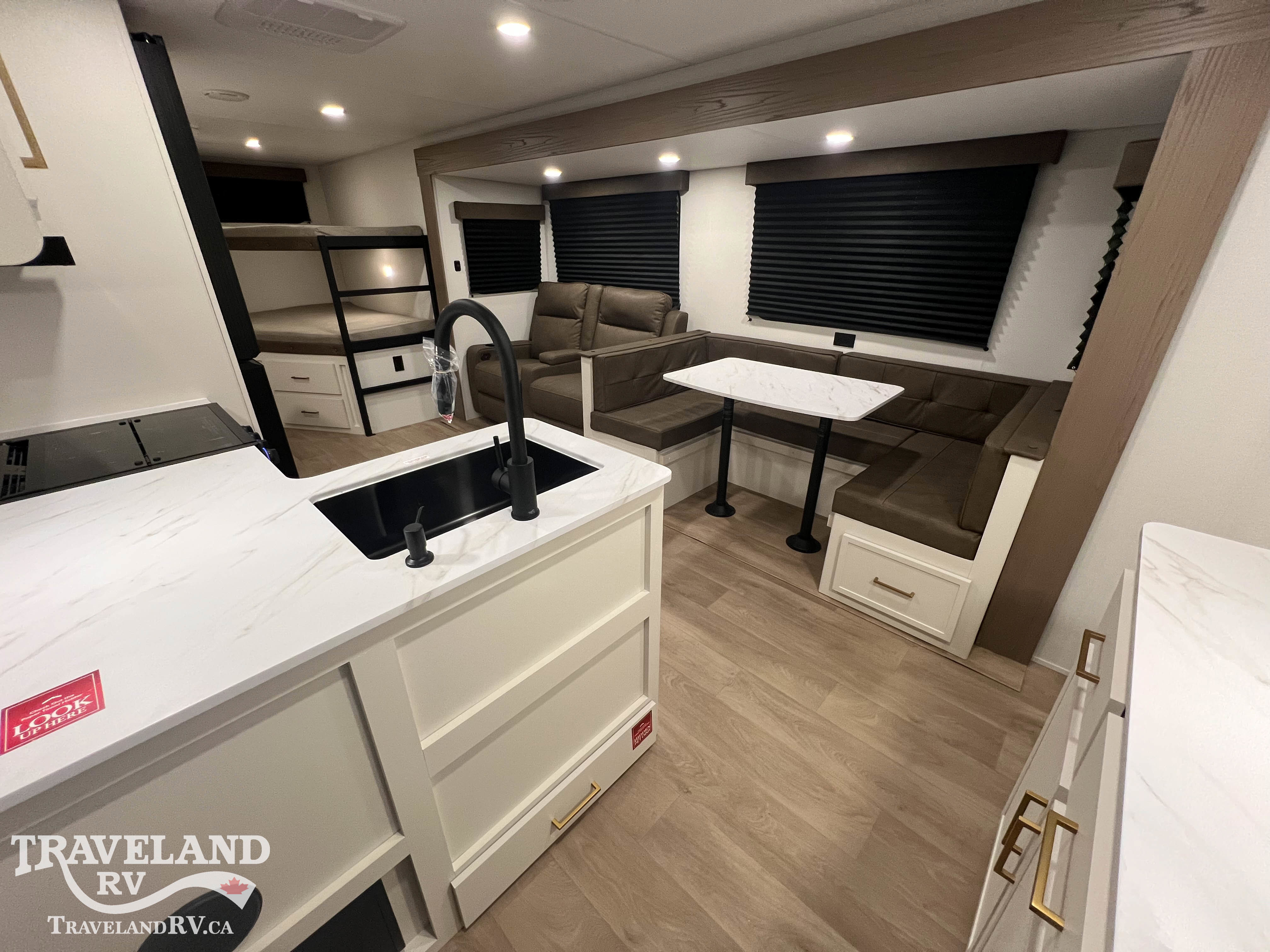 2026 Grand Design Transcend XPLOR 27DBX - Image 13