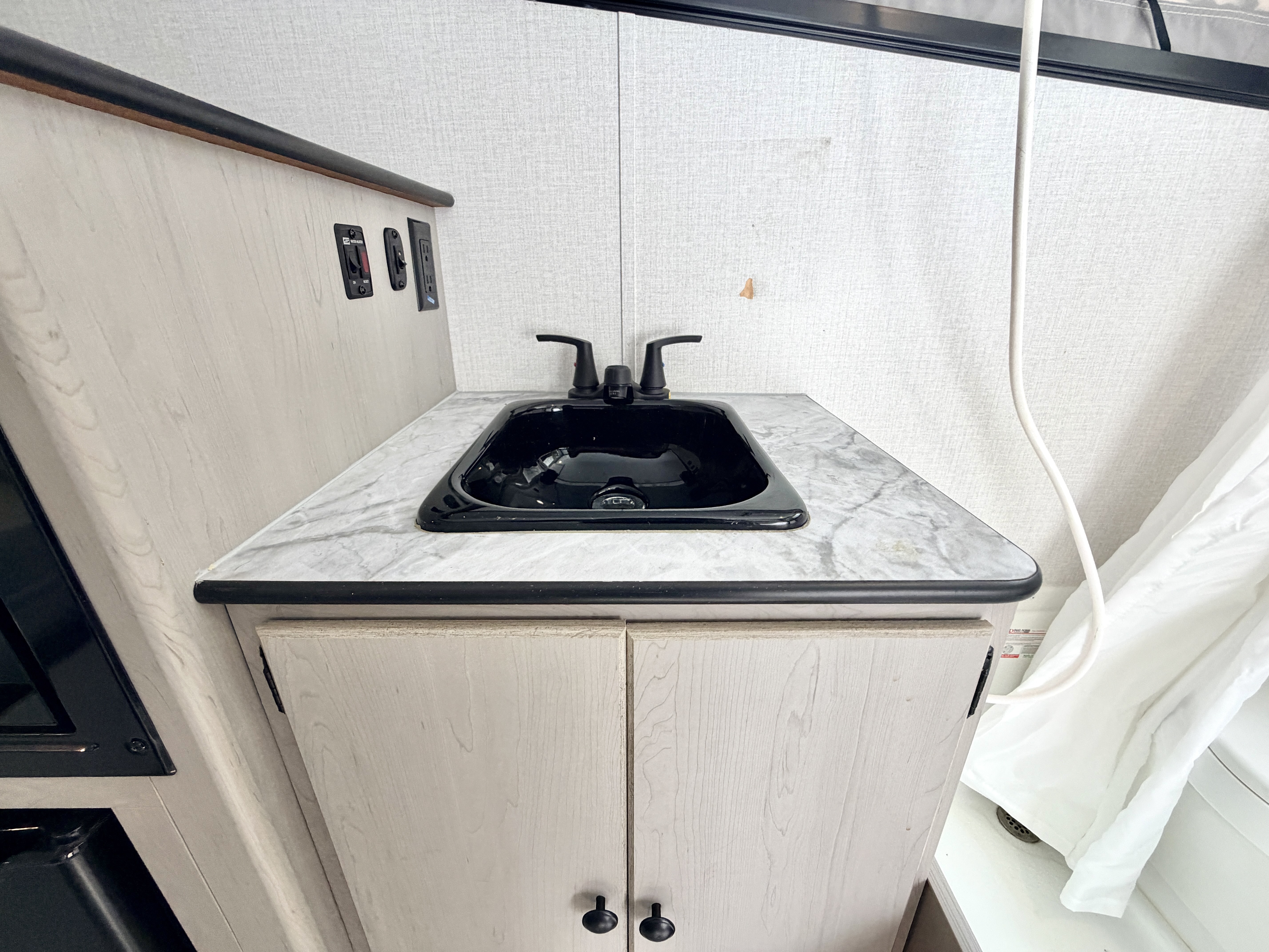 2023 Coachmen Clipper Express 12.0TD PRO - Image 17