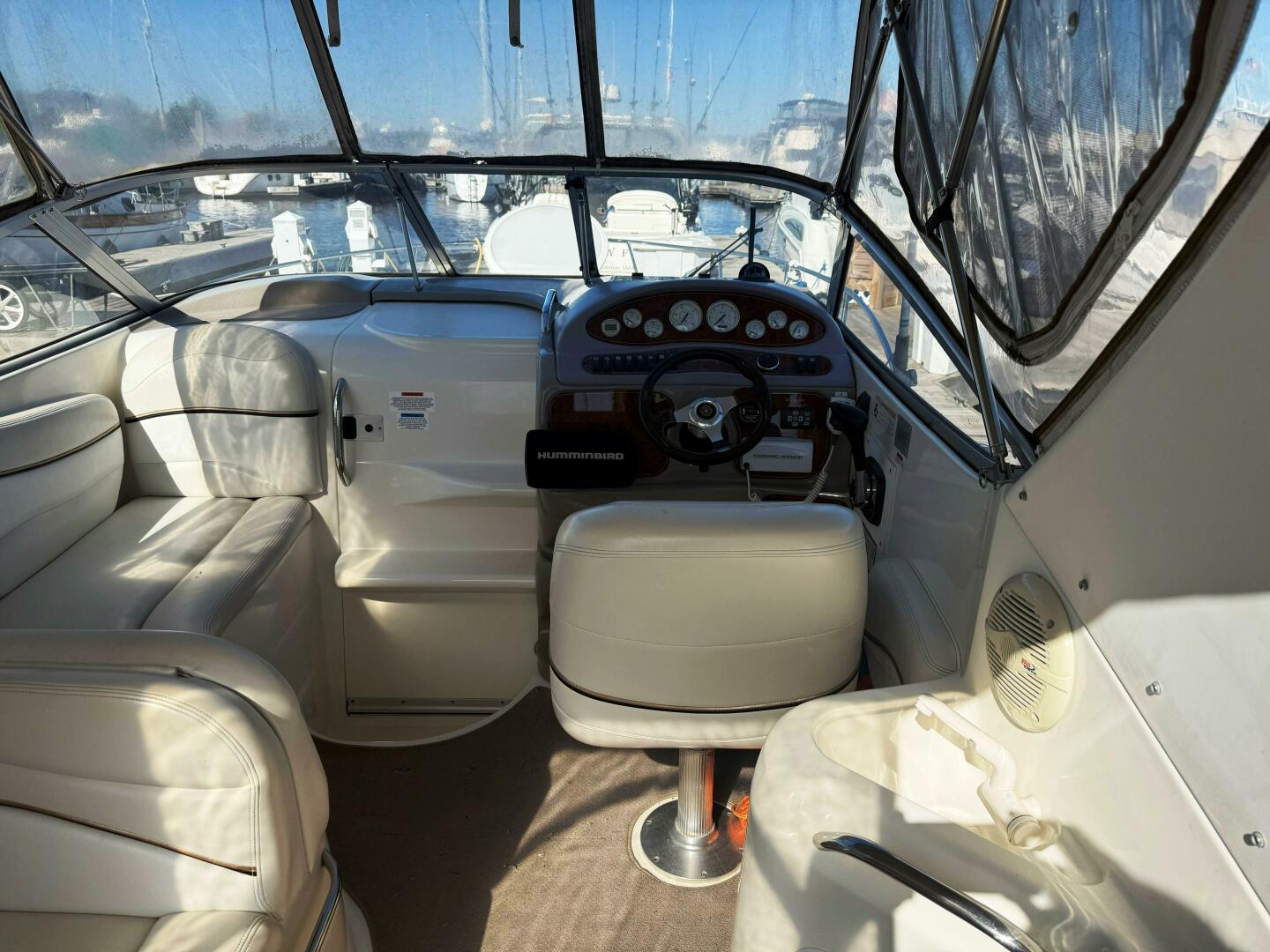 2002 Wellcraft Martinique 2600 - Image 11
