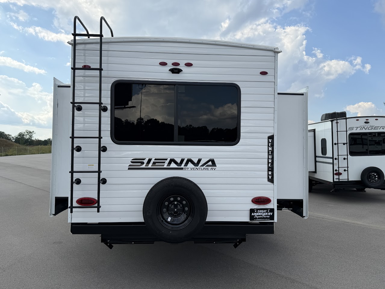 2027 VENTURE RV SIENNA 293VIK - Image 6