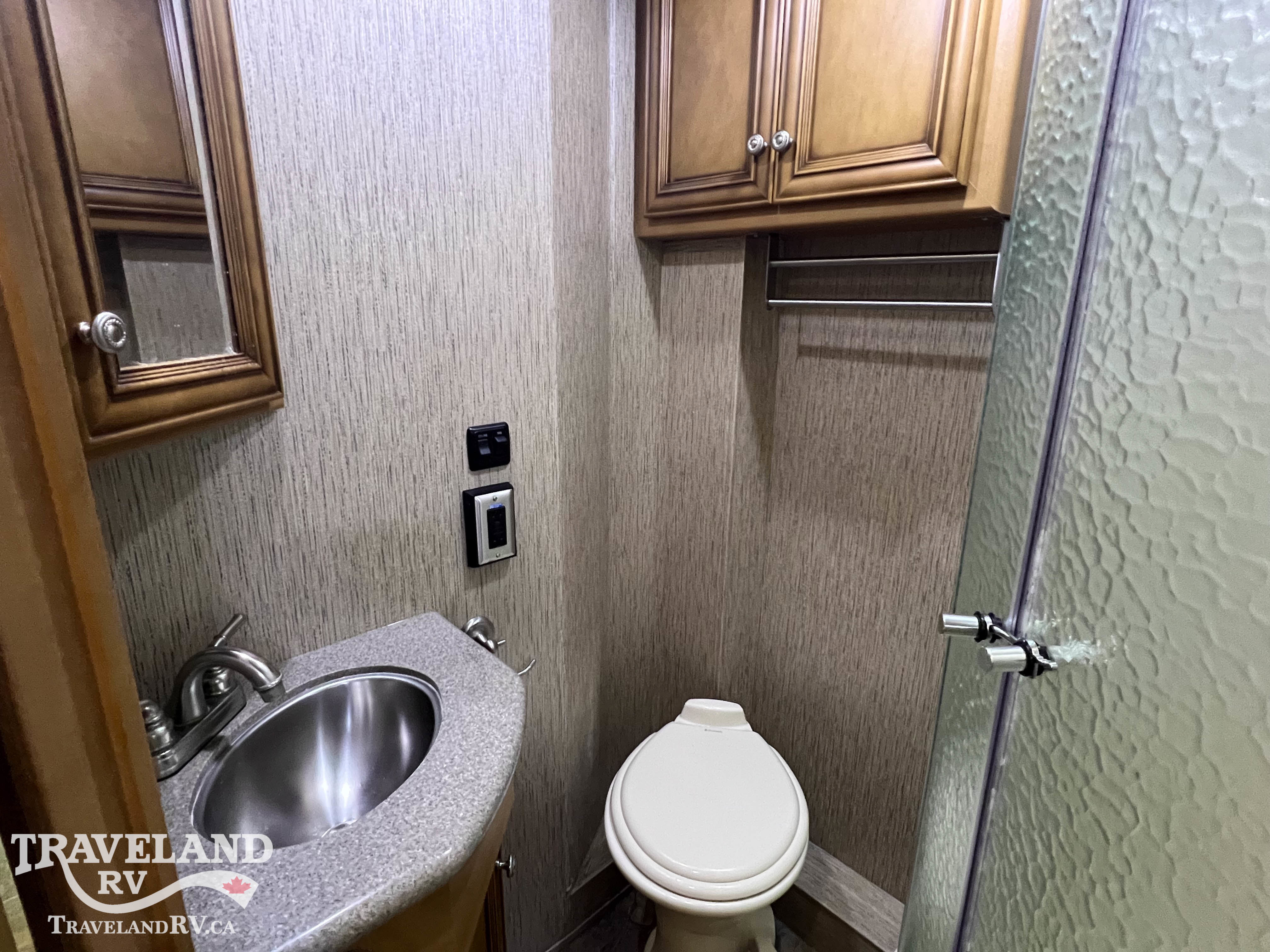 2016 Newmar Bay Star Sport 2702 - Image 25