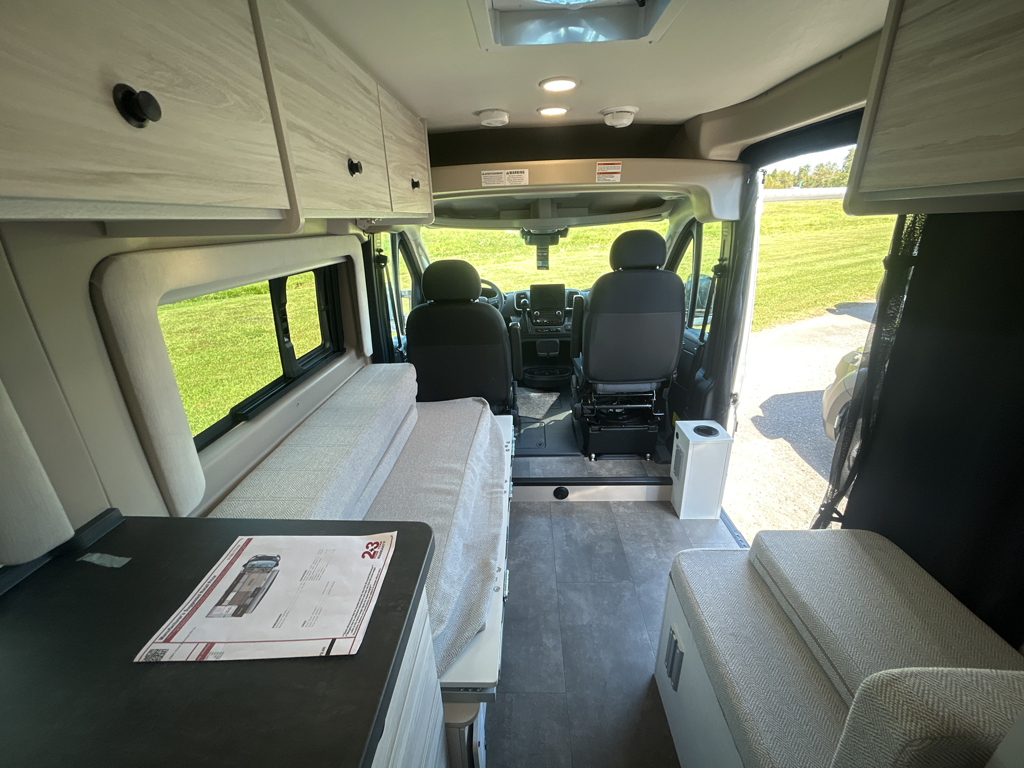 2026 ENTEGRA COACH ARC 18C - Image 15